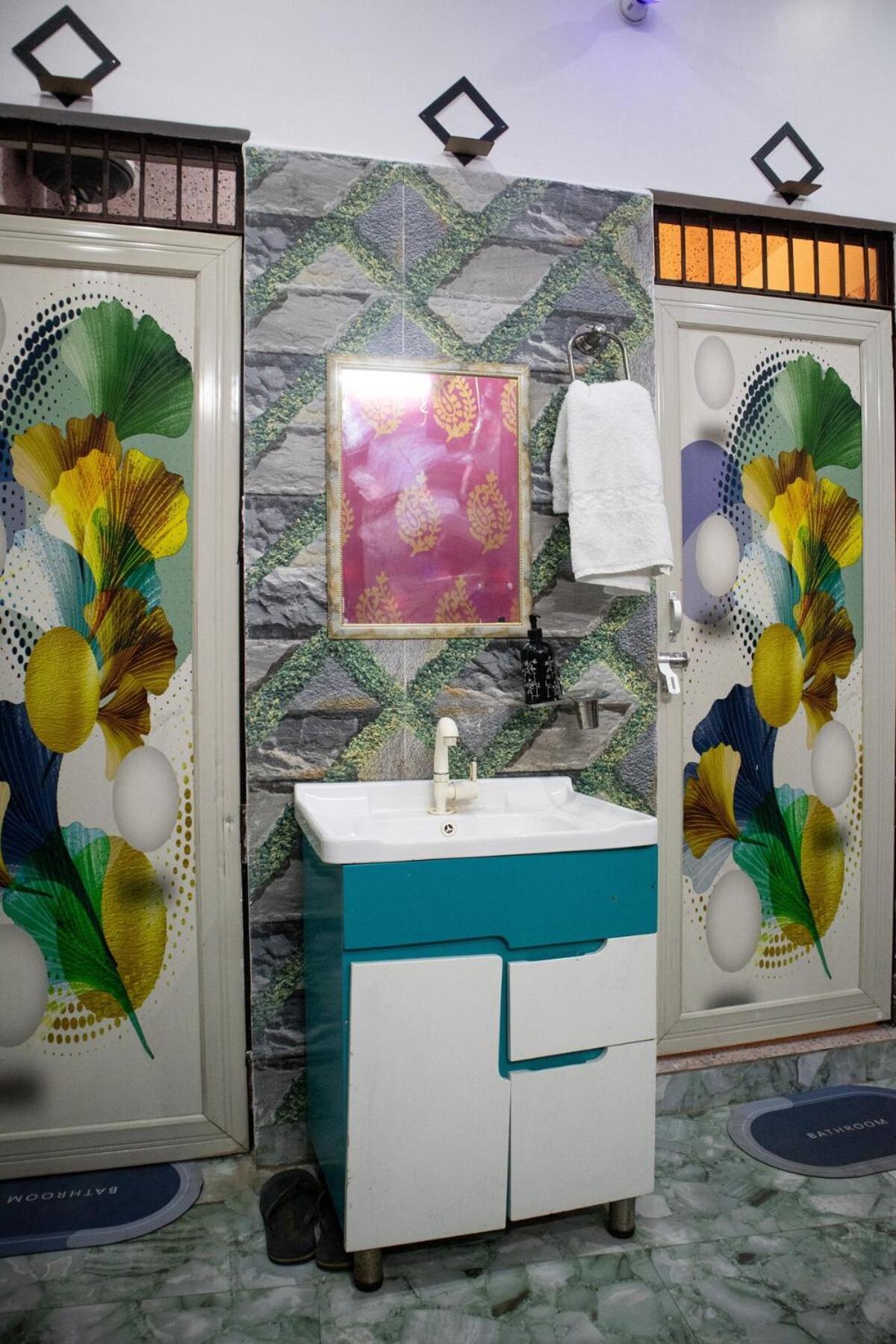 02 Apartment *